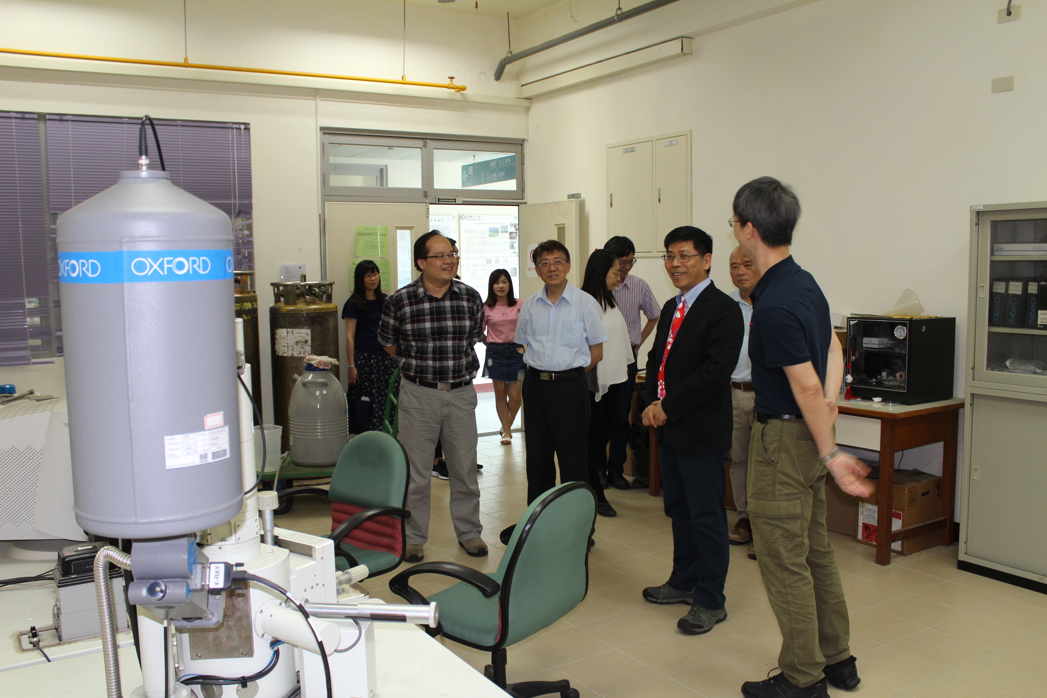圖十二、參觀材料系館內聯合大學特色實驗室(三)