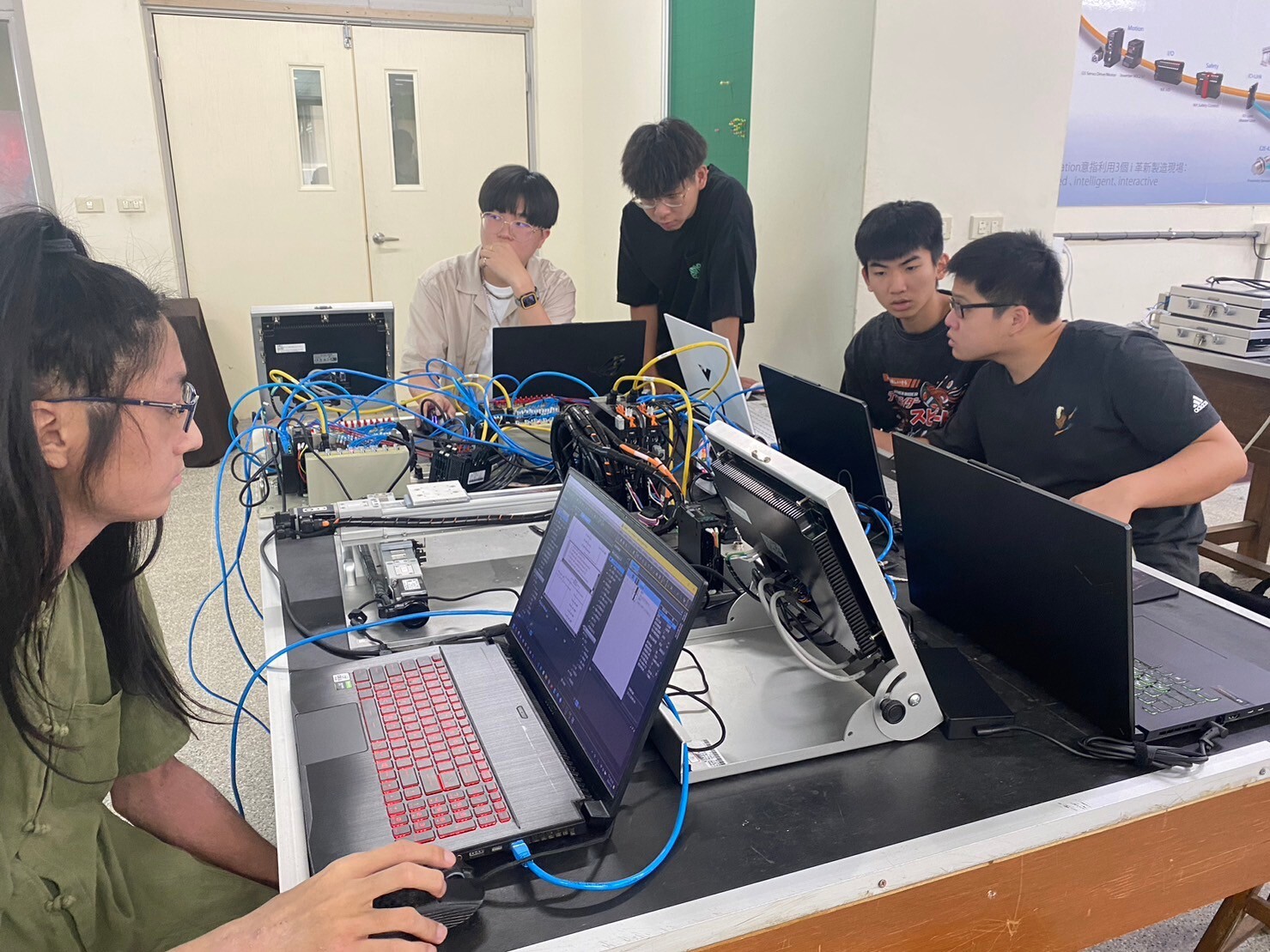 智能控制實驗室(Intelligent Control Laboratory with PLC) - 國立聯合大學|獲得中華工程認證、經濟部 ...