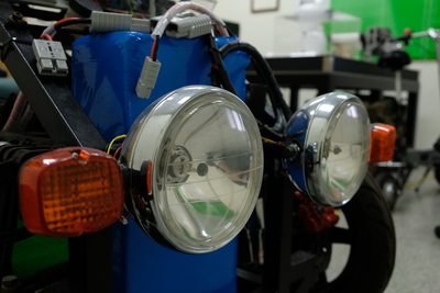 A1-611具CVT之電動車圖片
