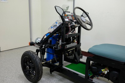 A1-611具CVT之電動車圖片